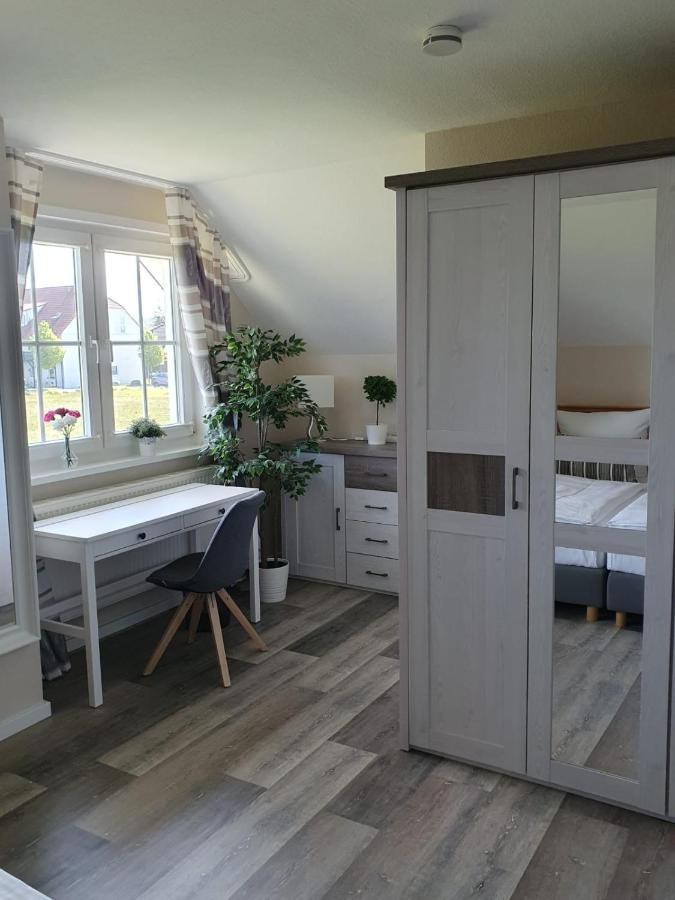 Ferienapartment Wiese & Meer Auf Ruegen Neddesitz Exteriér fotografie