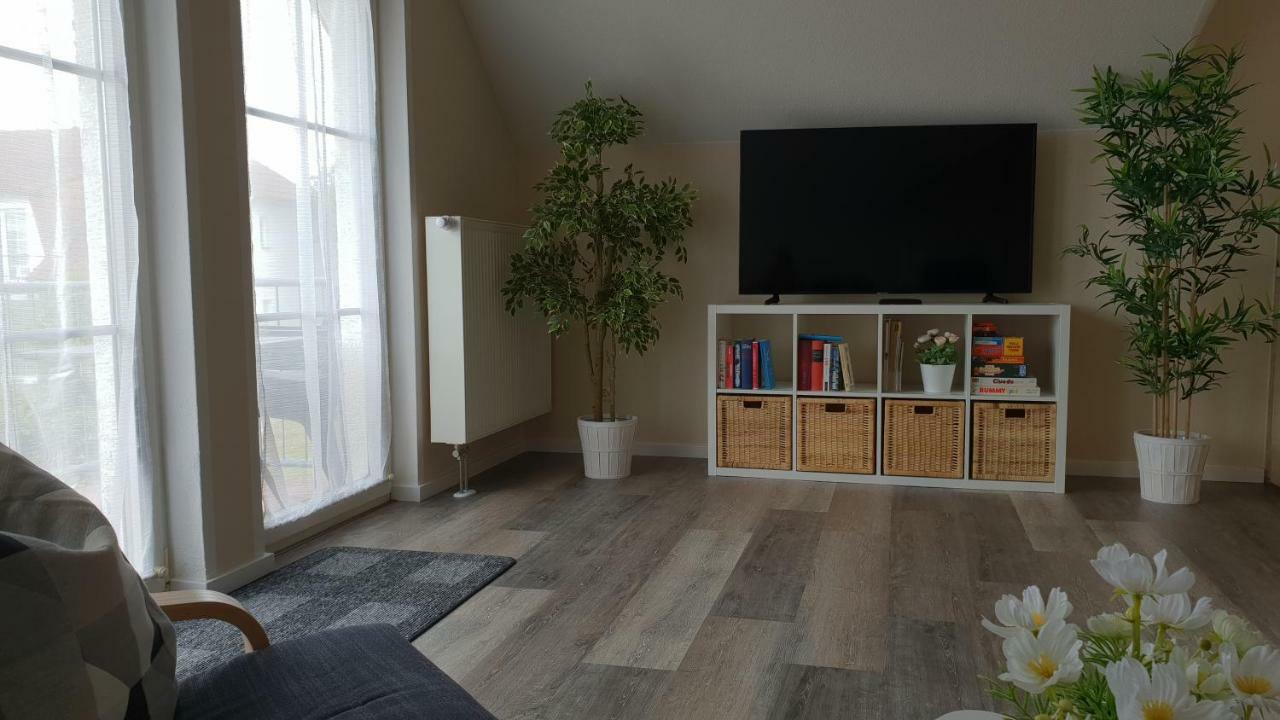 Ferienapartment Wiese & Meer Auf Ruegen Neddesitz Exteriér fotografie